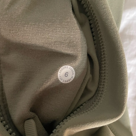 Lululemon define jacket in Green Twill - Picture 5 of 5